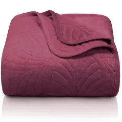 Gräfenstayn Premium Tagesdecke in rot von Gräfenstayn