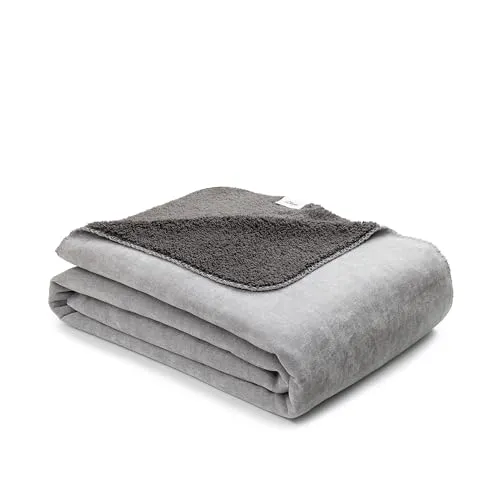 s.Oliver Lounge Decke, trendige Doubleface-Optik in grau in grau von s.Oliver