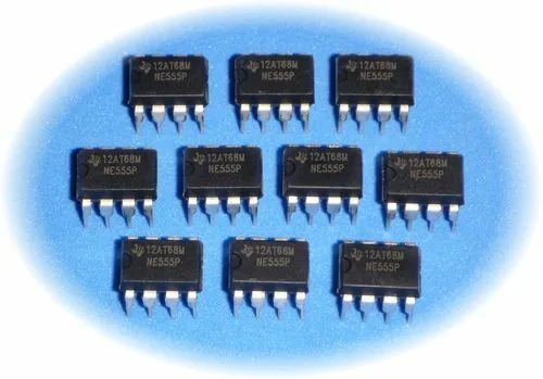 Timer IC NE555P DIP-8 Texas Instruments 555 10 x