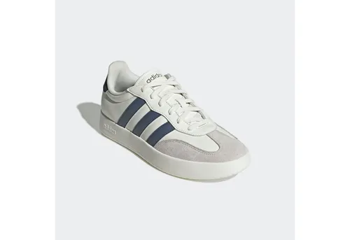 adidas Herren BARREDA Schuhe, Off White/Preloved Ink/Grey One, 46 EU - Herren-Sneaker mit regulärem Schnitt und klassischem T-förmigem Overlay, ideal für stilvolle Freizeitlooks und optimalen Tragekomfort.