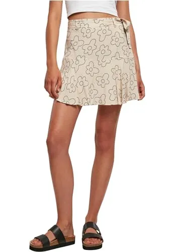 Urban Classics Damen Skirt Ladies Viscose Mini Skirt softseagrassflower L - Röcke für Damen – 2-in-1 Minirock mit integrierter Shorts für zusätzlichen Komfort und Stil, ideal für lässige Sommerlooks.