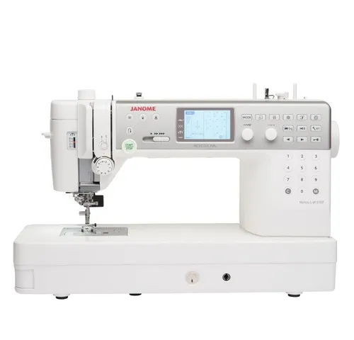 Janome Nähmaschine Memory Craft 6700P – Vielseitige Nähmaschine mit 202 Programmen - Nähmaschinen der Spitzenklasse: 200 Stiche, große Nähgeschwindigkeit bis zu 1200 Stiche/Minute und extra großer Anschiebetisch für komfortables Arbeiten.