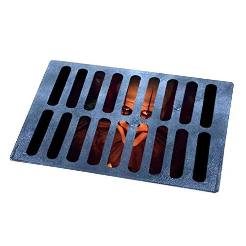 Halloween lustige Horror- Creative Sewer Carpet Home rutschfeste Fußmatte Halloween-Dekoration Teppiche für den Innenbereich im Freien (40x60cm)