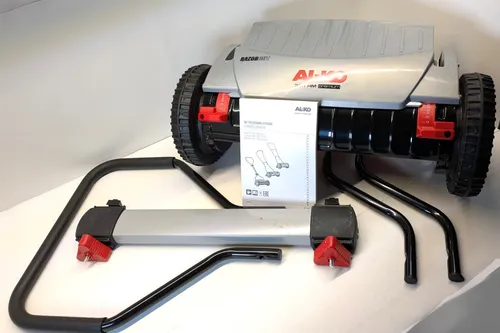 Spindelmäher Razor Cut 38.1 HM Premium - Rasenmäher mit berührungsloser Zylindertechnologie für leises Arbeiten ohne Emissionen. Ideal für umweltbewusste Gärtner, die Wert auf Manövrierfähigkeit und Benutzerfreundlichkeit legen.