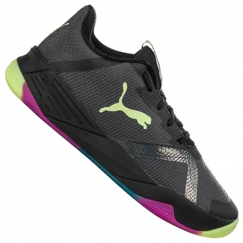 Puma Accelerate Turbo Nitro II Indoor Handball Hallenschuhe - Hallenschuhe mit SPEEDMESH+ für leichtes Tragegefühl und NITRO Foam für optimale Dämpfung, ideal für schnelle Spieler auf dem Platz.