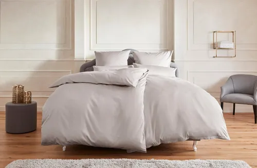 Guido Maria Kretschmer Home&Living Bettwäsche Mila - Bettwäsche-Sets aus Mako-Satin, hautfreundlich und pflegeleicht, mit praktischen Reißverschlüssen für ein schnelles Beziehen und in modernen Trendfarben erhältlich.