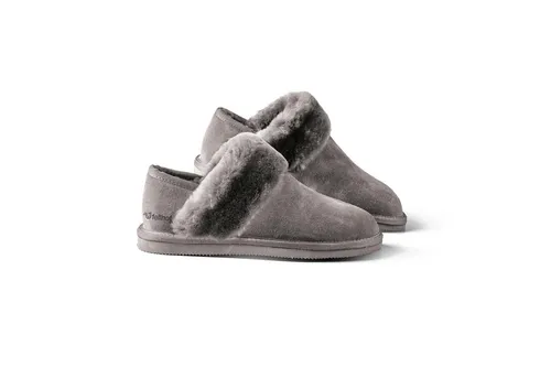 Fellhof Hausschuh Komfort Damen Pantoffel aus echtem Lammfell grau 36 EU - Elegante Pantoffeln aus 100% echtem Lammfell in Größe 36, ideal für gemütliche Stunden. Die rutschhemmende Gummisohle sorgt für Sicherheit beim Gehen.