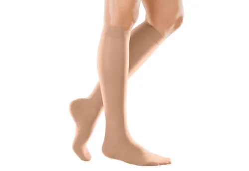 mediven elegance CCL2 AD Kompressionsstrümpfe - Komfort und Haltbarkeit - Sportsocken mit Soft-Elastic-Fußspitze für mehr Zehenfreiheit und doppelt verstärkter Ferse. Kompressionsklasse II (23,0 - 32,0 mmHg) für optimale Unterstützung bei Aktivitäten.