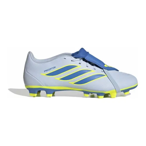 adidas Performance Fußballschuh blau 46 2/3 EU - Optimaler Halt für jedes Spiel - Der adidas Performance Fußballschuh in Blau (Größe 46 2/3 EU) bietet optimalen Halt und Komfort auf dem Platz. Ideal für leidenschaftliche Fußballspieler, die Wert auf Qualität legen.