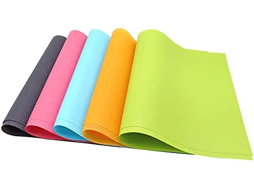 Panngu 10er Antibakterielle Kühlschrankmatten Matten entziehen für die Einlegeböden des Kühlschranks, Anti-Feuchtigkeit, DIY zuschneidbar Kühlschrankeinlagen, Schubladenmatte - 5 Farben Platzsets