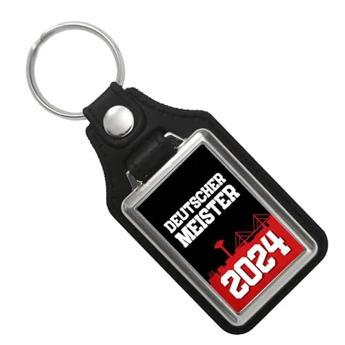 speecheese Leverkusen Schlüsselanhänger mit Kunstleder-Anhänger mit Spruch Deutscher Meister 2024 Fußballbegeisterte Leverkusen-Fans feiern die Meisterschaft am Rhein NRW mit Meisterschale