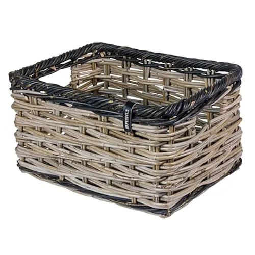 Basil Dijon L Rattan Fahrradkorb - Fahrradtaschen: Handgeflochtener, luxuriöser Korb aus umweltfreundlichem Rattan mit 28 l Volumen, ideal für Einkäufe und Picknicks.