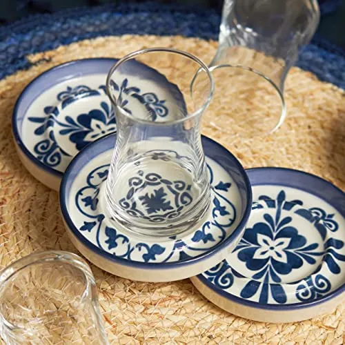 Karaca Teeservice Zeher Blau für 6 Personen - Elegantes Teeservice-Set mit 6 Teetassen und Tellern aus hochwertiger Stoneware, ideal als Geschenk für neue Haushalte. Zeitloses Design für jeden Anlass.