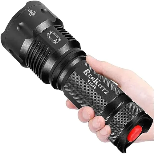 REHKITTZ LED Taschenlampe Extrem Hell 3300 Lumen - Taschenlampen mit 3300 Lumen, robustem Aluminiumgehäuse und bis zu 30 Stunden Akkulaufzeit – ideal für Camping und Outdoor-Abenteuer.