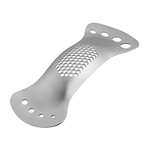 Tala Knoblauchpresse aus Edelstahl mit Kräuterzupfer – mühelose Knoblauchzerkleinerung, ergonomischer Griff, leicht zu reinigen, spülmaschinengeeignet, Metallic Silber