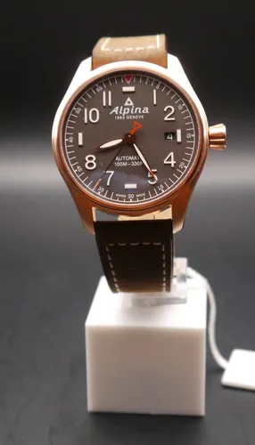 Alpina Pilot Automatic Uhr mit Braunem Leder von Alpina