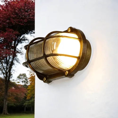Licht-Erlebnisse Außenwandleuchte Terrasse aus Glas Echt-Messing - Maritime Außenlampe aus rostfreiem Messing und robustem Glas, ideal für Terrasse und Balkon. Mit IP64 Schutzart gegen Spritzwasser und Vintage Riffelglas für ein besonderes Flair.