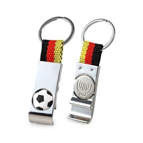 Schlüsselanhänger Flaschenöffner Einkaufswagen Chip Fußball Deutschland Fahne