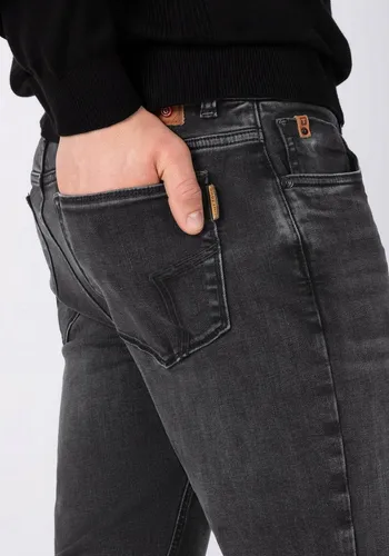 TIMEZONE Herren Jeans SLIM EDUARDOTZ Slim Fit Schwarz - Modische Slim-Fit Jeans für Herren mit normaler Leibhöhe, ideal für jeden Anlass. Bequemer Sitz und klassischer Look durch stonewashed Optik.
