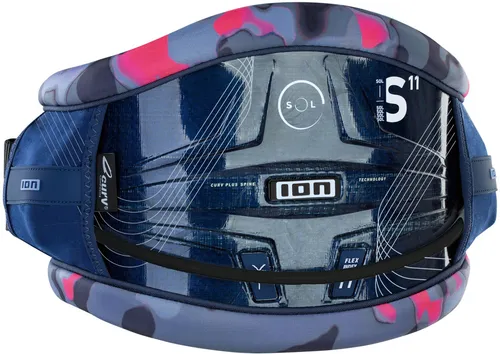 ION SOL CURV Trapez 2023 capsule pink - MT - Das ION SOL CURV Trapez 2023 in capsule pink bietet eine ausgewogene Balance aus Flexibilität und Unterstützung. Mit ultraleichter Curv-Konstruktion und ergonomischem Design für optimalen Komfort beim Kiten.
