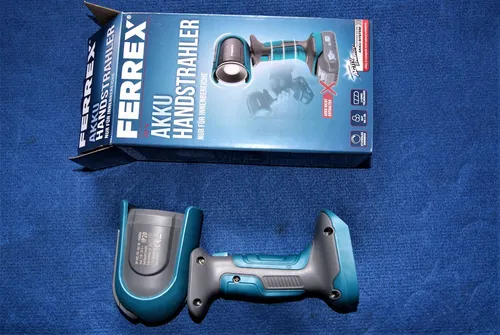Ferrex Akku Handstrahler/Lampe NP-AHS-5W 20 V Innenbereiche 500 Lumen Strahler