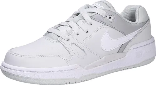 NIKE Kinder Freizeitschuhe FULL FORCE LO (GS) - Sneaker mit 80er-Jahre-Style, weicher Schaumstoff-Dämpfung und strapazierfähiger Gummi-Außensohle für optimalen Tragekomfort.