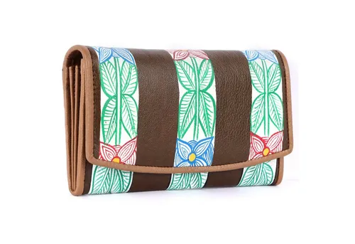 Mercano Damen Geldbörse mit handbemalten Blütenmuster - Elegante Geldbörse aus hochwertigem Leder mit RFID-Schutz, vielseitigen Dokumentenfächern und inklusive Geschenkbox – ideal für stilvolle Frauen.