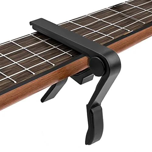 Kapodaster für Gitarre - Schwarz - Vielseitiger Kapodaster für E-Gitarre, Akustikgitarre und Ukulele. Ergonomisches Design und kein Brummgeräusch für perfekten Klang. Ideal für Profis und Anfänger!