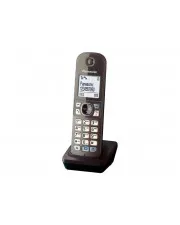 PANASONIC KX-TGA681EXA mocca-braun Mobilteil mit Ladeschale - Festnetztelefon Mobilteil in elegantem mocca-braun, bietet klare Sprachqualität und praktische Ladeschale für jederzeit einsatzbereite Kommunikation.