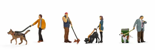 NOCH H0 Menschen mit Hunden Bemalt - 6-teiliges Figurenset, ideal zur Gestaltung lebendiger Szenen in Modellbahnanlagen