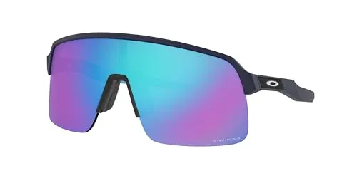 Oakley Sutro Lite Fahrradbrille - Prizm Sapphire - Matte Navy - Sportbrille mit halbrandlosem Design und PrizmTM-Gläsern für optimale Sicht. Ideal für Radsport und Outdoor-Aktivitäten, bietet sie Komfort und Schutz bei allen Wetterbedingungen.