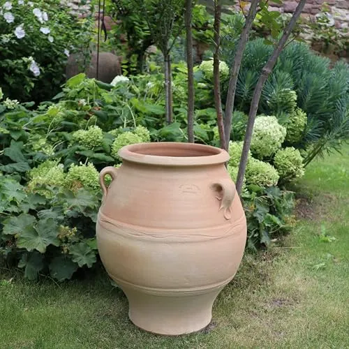 Palatina Werkstatt Terracotta Amphore Cassia 50cm - Garten-Zubehör: 100% handgefertigtes Unikat aus Griechenland, frostfest und witterungsbeständig – ideal für Ihre grüne Oase!