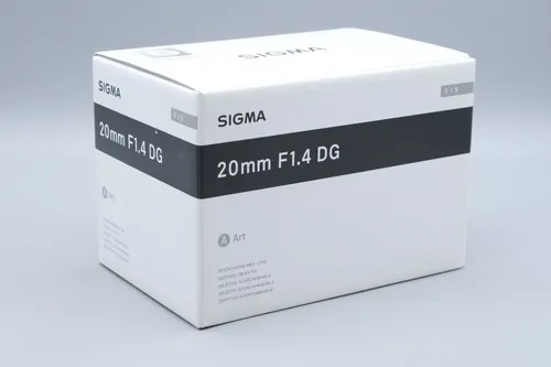 Sigma 20mm F1,4 DG HSM Art Objektiv für Nikon F - Ultra-Weitwinkel-Objektiv für Vollformat-DSLRs mit überragender Auflösung und minimierter Verzeichnung, ideal für Landschafts- und Architekturfotografie.