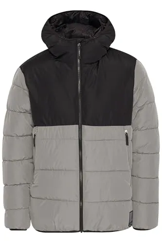 North Bend Steppjacke NBSareno M – Wasserabweisende Herrenjacke - Entdecke die perfekte Begleitung für kühlere Tage! Diese wasserabweisende Steppjacke bietet optimalen Schutz vor Wind und Kälte, ideal für Outdoor-Aktivitäten und den Alltag.