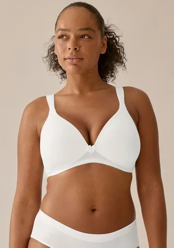 T-Shirt-BH NATURANA für Damen, Größe 85B, weiß - Bequemer T-Shirt-BH ohne Bügel mit gemoldeten Cups und verstellbaren Trägern für optimalen Tragekomfort. Ideal für den Alltag, aus 89% Polyamid und 11% Elasthan.