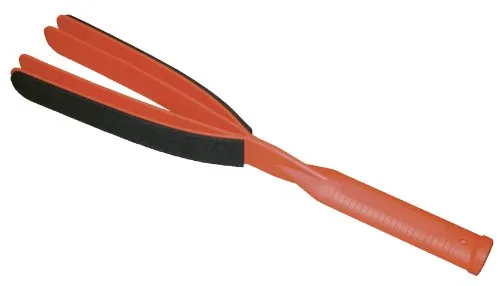 Kerbl Schweine-Treibpatsche (Farbe rot/schwarz, robuste Kunststoff-Ausführung, lautstark & tierfreundlich, schmerzfreier Viehtreiber) 22124