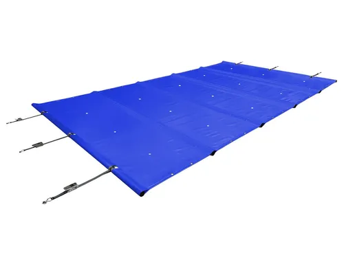 SafeDeluxe Pool-Abdeckplane - Sicherheitsabdeckung für Pools - Hochwertige Poolplane aus wetterfestem PVC, reißfest und wasserfest. Mit Abflussöffnungen für optimales Wasserablaufen und individuelle Maßanfertigung für perfekten Sitz.