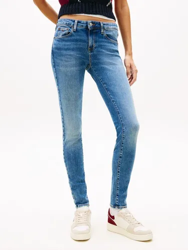 Tommy Jeans Skinny-fit-Jeans SOPHIE LW SKN mit Logo-Badge - Jeans in Knöchellänge, elastisch und pflegeleicht, ideal für einen lässigen Look.