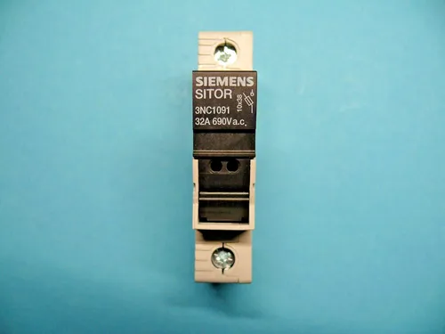 SIEMENS SITOR Leitungsschutzschalter Mod: 3NC1091 32A 690V NEU 1 x