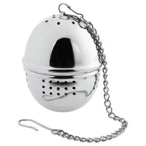 Westmark Teesieb Tee-Ei aus Edelstahl, oval für Tassen - Teezubehör aus rostfreiem Edelstahl, perfekt für Tassen. Mit praktischem Drehverschluss und spülmaschinengeeignet – für einen unkomplizierten Teegenuss!