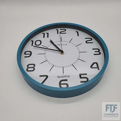 Unilux Wanduhr pop 28,5cm in blau, großes Ziffernblatt, lautlos, ohne Ticken