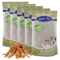 Lyra Pet® Lammkopfhaut dunkel 5 kg - Hundefutter - Leckerer, getrockneter Kausnack aus 100% Lammkopfhaut für langen Kaugenuss, ideal für Allergiker und ernährungssensible Hunde. Ohne Zusatzstoffe, schonend luftgetrocknet!