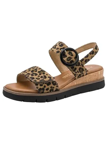 MARCO TOZZI Keilsandalette Riemechensandale in veganer Verarbeitung - Modische Sommerschuhe mit 4,5 cm Keilabsatz und animal-print Design. Ideal für einen stilvollen Auftritt bei warmen Temperaturen, bequem und nachhaltig.