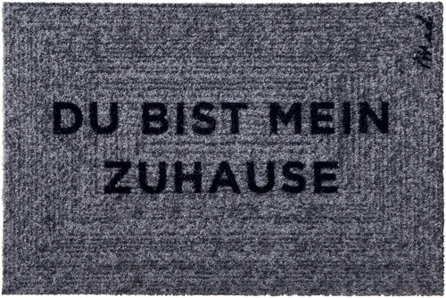 Mad about Mats Fußmatte Bruno – Wetterfester Türvorleger mit Spruch - Die Mad about Mats Fußmatte Bruno ist wetterfest, rutschfest und waschbar. Mit ihrem witzigen Spruch wertet sie jeden Eingangsbereich auf und sorgt für ein stilvolles Ambiente in Ihrem Zuhause.
