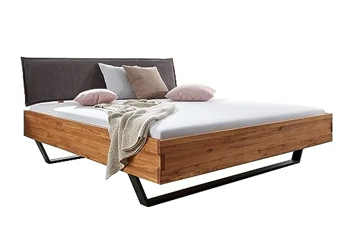 möbelando Bett >BE-0573< in braun aus Wildeiche massiv geölt - Betten aus massiver Wildeiche mit 160x200 cm Liegefläche und Polsterkopfteil für Komfort. Zeitloses Design, ideal für ein elegantes Schlafzimmer.