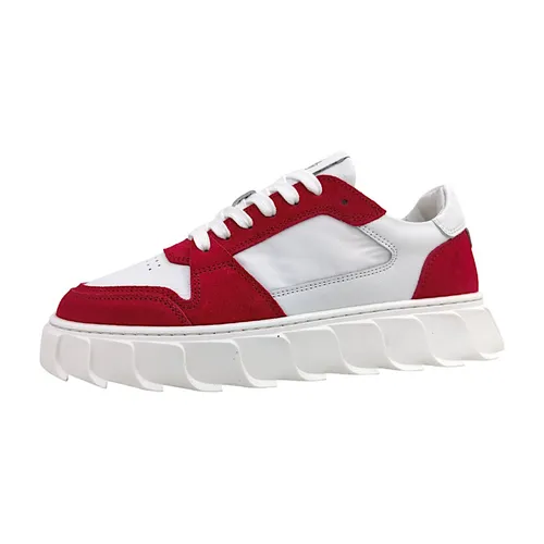 Apple of Eden LONDON 43 Damen Schnürer in Weiß, Größe 37 - Sneaker mit flachem Absatz, aus hochwertigem Leder gefertigt und ideal für einen trendigen Look im Alltag.
