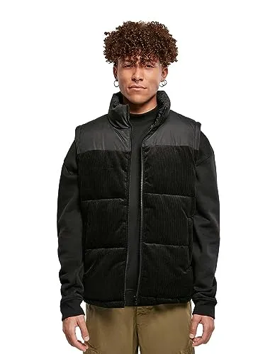 Urban Classics Herren Cord Vest Weste, Black, M - Herren Kord-Weste in Schwarz mit wattiertem Schulterbereich, perfekt für lässige Looks. Aus Baumwoll-Kord und Polyester, bietet sie Style und Komfort in einem.