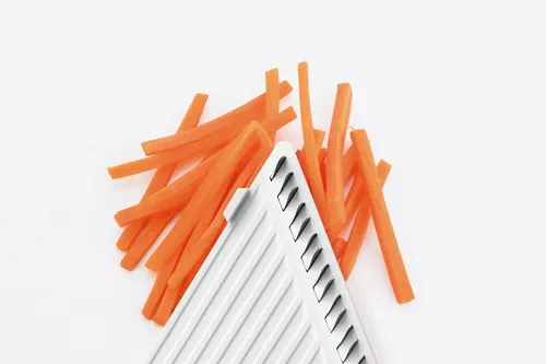 GSD Julienne-Einsatz für Universal-Gemüsehobel weiß für 4,5mm feine Streifen