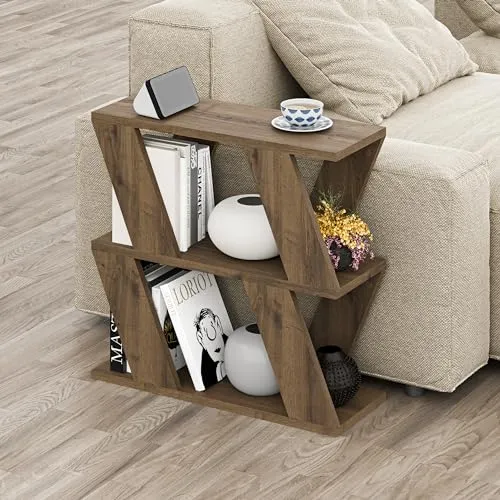 HOCUS PICUS Lazena Holz Beistelltisch mit Zeitschriftenständer - Beistelltisch fürs Wohnzimmer mit integriertem Zeitschriftenständer, perfekt für stilvolle Aufbewahrung und kompakte Maße von 60 x 22 x 57 cm.