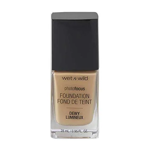 Wet n Wild - Photo Focus Foundation DEWY - Feuchtigkeitsspendende Foundation in Goldenem Beige Elfenbein - Deckt Unreinheiten ab, eignet sich für normale und trockene Haut - Vegan - Golden Beige
